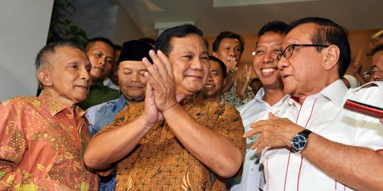 4 Luapan gembira Prabowo kalahkan kubu Jokowi di RUU Pilkada