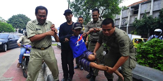 Pemprov DKI gandeng Polda Metro Jaya tangani pengemis