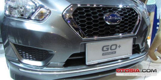 300 unit Datsun GO+ Panca laku terjual di IIMS 2014 | merdeka.com