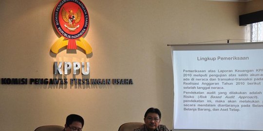 KPPU minta OJK desak penurunan suku bunga deposito