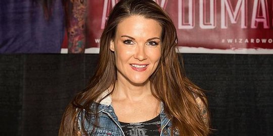 9 bidadari wwe terkaya di 2014