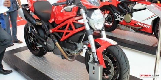 Diskon Rp 100 juta, Ducati Monster 796 ABS ikut ludes