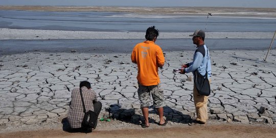 Ditanya nasib korban Lapindo, menteri PU naik pitam