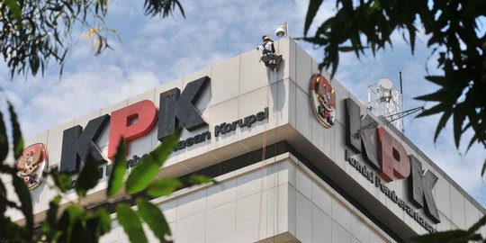 KPK periksa pegawai Bank Mandiri terkait Pilkada Tapanuli Tengah