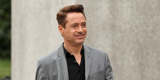 Robert Downey Jr. masih akan perankan Iron Man sampai....