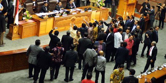 Ada hak istimewa, Jokowi jangan takut DPR dikuasai kubu Prabowo