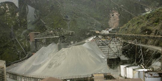 Freeport diizinkan buka jalan akses ke tambang terbuka Grasberg