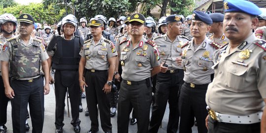 Ahok puji Jenderal Unggung, berani di depan kepung FPI