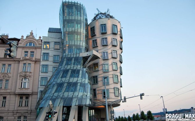 dancing house ceko