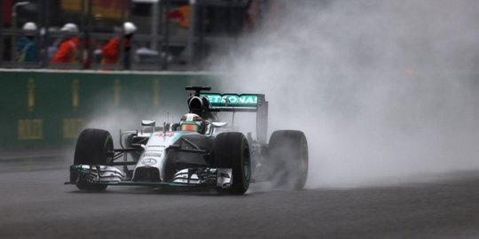 5 Drama Formula 1 GP Jepang yang diganggu badai besar