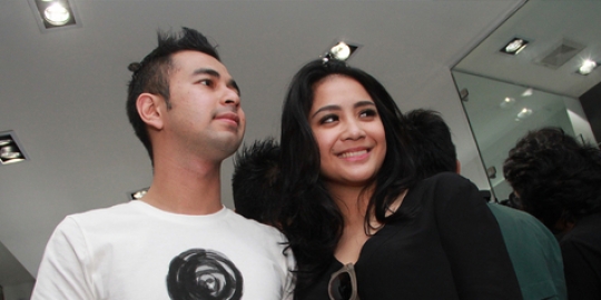 Souvenir nikah Raffi Ahmad - Gigi didatangkan dari Swiss