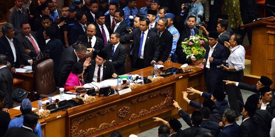 mengajukan paket pimpinan dpr rev2