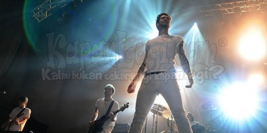 Artworker asal Indonesia menangkan kontes desain Cover 