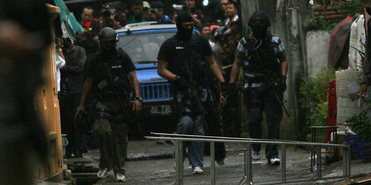 Polisi periksa terduga teroris jaringan Santoso di Palu