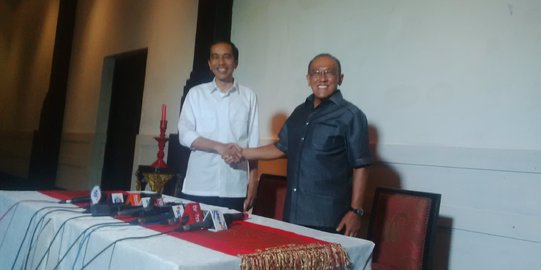 Jokowi gelar pertemuan dengan Ical, bahas apa?