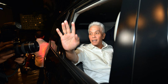 Hatta Rajasa: Fraksi PAN wajib hadir saat pelantikan Jokowi