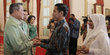 Apakah pantas SBY sambut Jokowi di Istana usai pelantikan?
