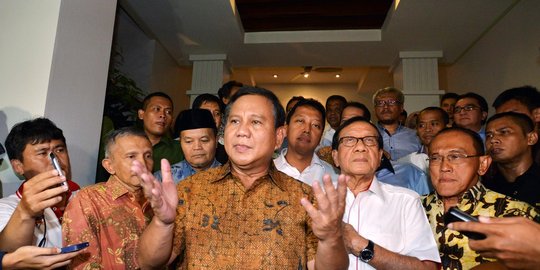 lelah bujuk prabowo mau datang ke pelantikan jokowi rev2