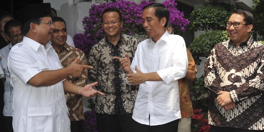 Ketemu Prabowo, Jokowi batal hadiri Muktamar PPP di Surabaya