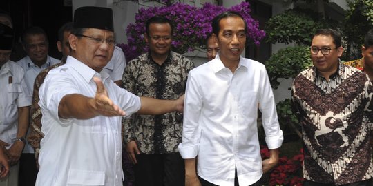 Pemerintahan Jokowi dinilai tergantung militansi KIH di DPR