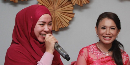 Pernikahan Raffi tersaji mewah, Melly Goeslaw anggap wajar