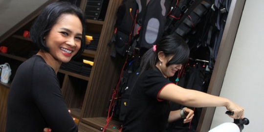 Nyanyikan OST Ganteng-Ganteng Serigala, Andien tertantang