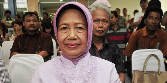 Jelang pelantikan, ibunda sambangi rumah dinas Jokowi