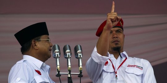 Jokowi diarak, Dhani ngetwit 'sabar terima takdir buruk Allah'