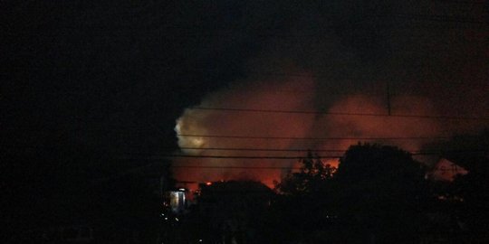 Konflik perbatasan di Riau dengan Jambi, sekolah dibakar massa