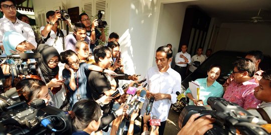bisa larang wartawan doorstop jokowi rev2