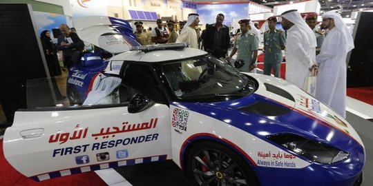 Dengan Lotus Evora, Dubai punya ambulans tercepat sejagat