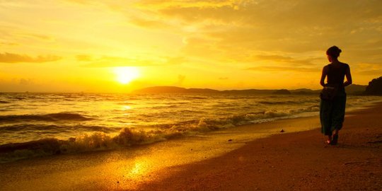 mengusir wisatawan lokal yang mengambil foto rev2