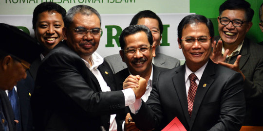 Pengumuman menteri ditunda, PDIP bantah merecoki Jokowi