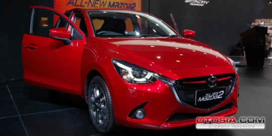 Mazda2 dinobatkan sebagai Car of The Year di Jepang