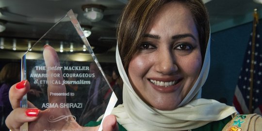 Asma Shirazi, jurnalis pemberani peraih Peter Mackler Award 2014