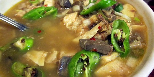 Papaitan, sup kambing ala Filipina dengan rasa ekstrem