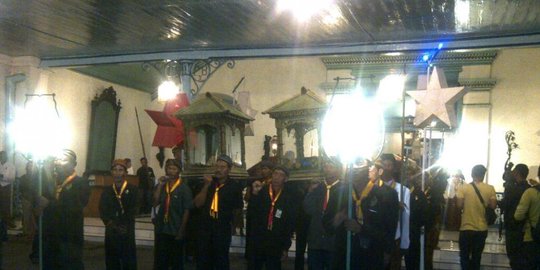macam-macam ritual yang digelar memperingati malam satu suro