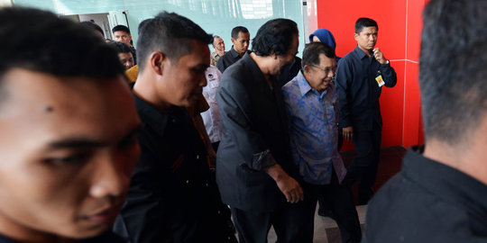 lari lari ikuti jokowi rev2