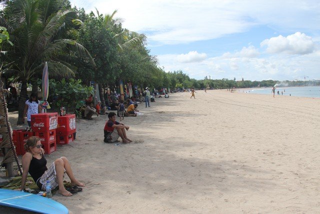 kuta desa yang menjelma jadi wisata kelas dunia