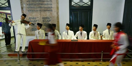 sumpah pemuda rev1