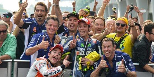 Tingkah Lucu Marc Marquez Dan Valentino Rossi Di Gp Malaysia