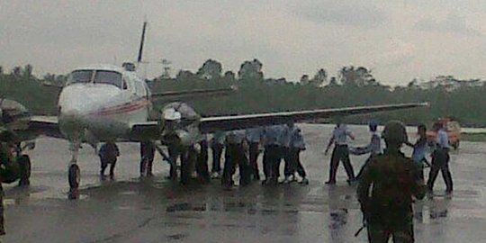 Sukhoi TNI AU beraksi lagi, giliran pesawat Singapura disergap