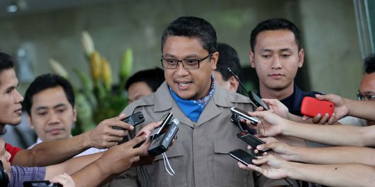  Dede  Yusuf  pimpin Komisi IX Riefky Harsya Komisi X DPR 