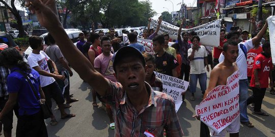Niat usir PKL, Wali Kota Pekanbaru malah dihadiahi timun