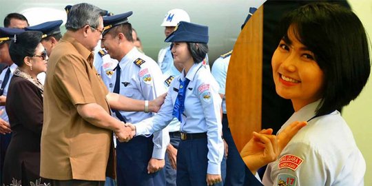 Ini sosok Theresia Mariana, pramugari cantik pesawat presiden RI