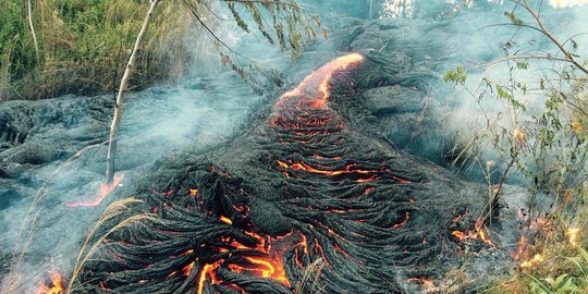 Dahsyatnya arus lahar panas Gunung Kilauea ancam penduduk Hawaii