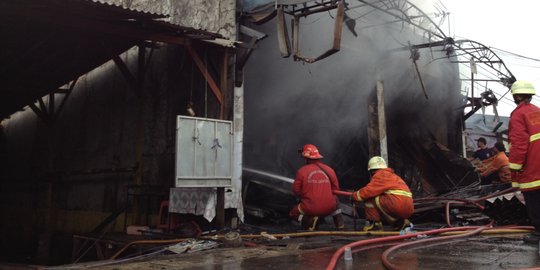 Korsleting, rumah kontrakan di Solo ludes dilalap si jago merah