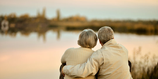 5 tahap jatuh cinta yang bikin berat badan turun