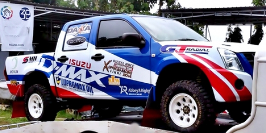 DSS PROJECT D MAX D Cab modifikasi  di ajang balap 