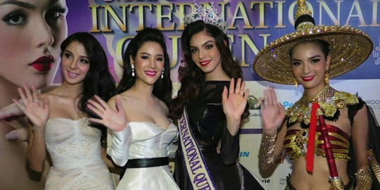 25 Finalis seksi pamer kecantikan di kontes transgender Thailand